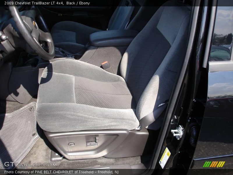 Black / Ebony 2009 Chevrolet TrailBlazer LT 4x4
