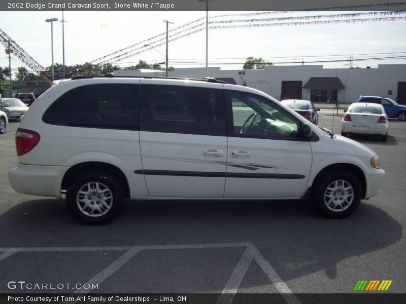 Stone White / Taupe 2002 Dodge Grand Caravan Sport