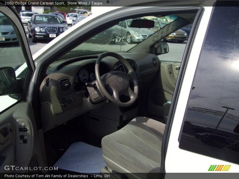 Stone White / Taupe 2002 Dodge Grand Caravan Sport