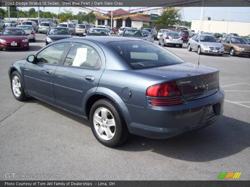 Steel Blue Pearl / Dark Slate Gray 2002 Dodge Stratus SE Sedan