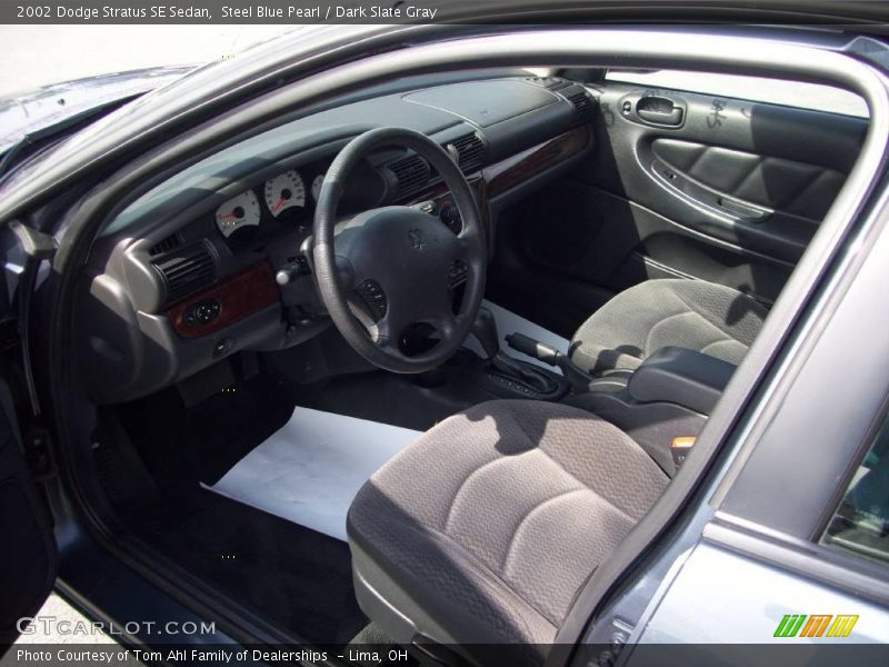 Steel Blue Pearl / Dark Slate Gray 2002 Dodge Stratus SE Sedan