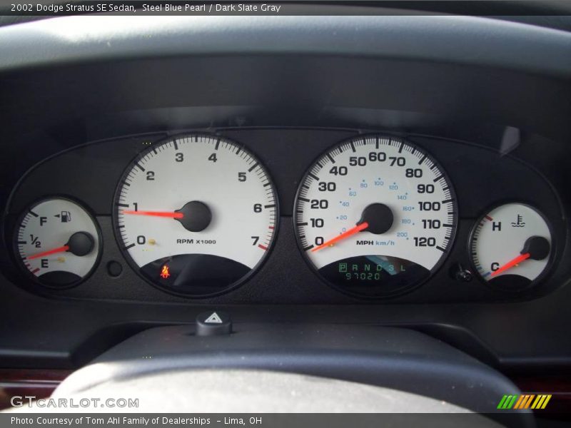 Steel Blue Pearl / Dark Slate Gray 2002 Dodge Stratus SE Sedan