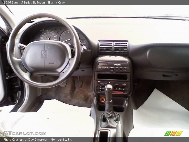 Silver / Gray 1996 Saturn S Series SL Sedan