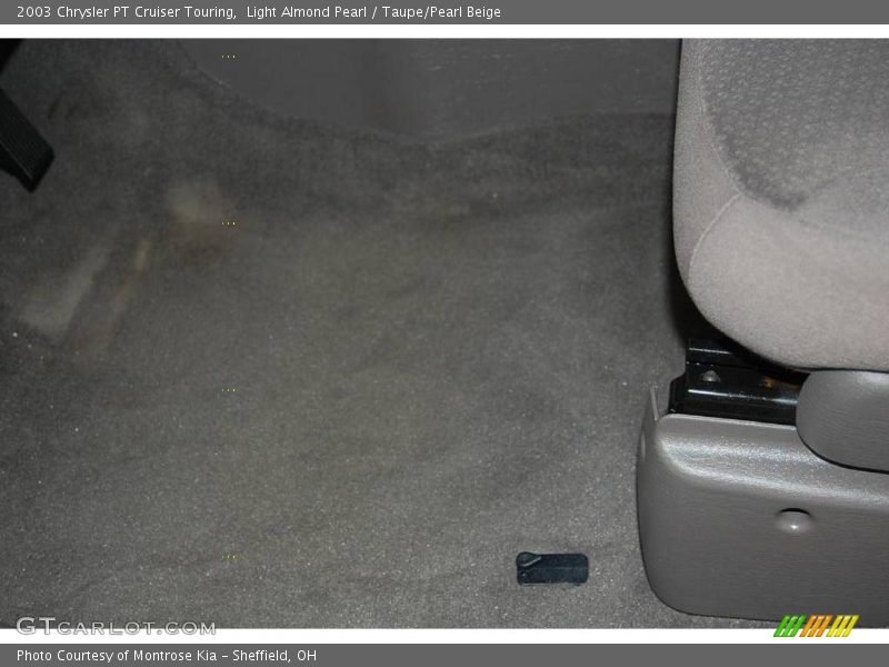 Light Almond Pearl / Taupe/Pearl Beige 2003 Chrysler PT Cruiser Touring