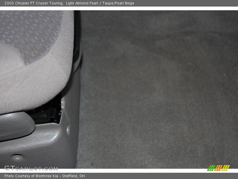 Light Almond Pearl / Taupe/Pearl Beige 2003 Chrysler PT Cruiser Touring