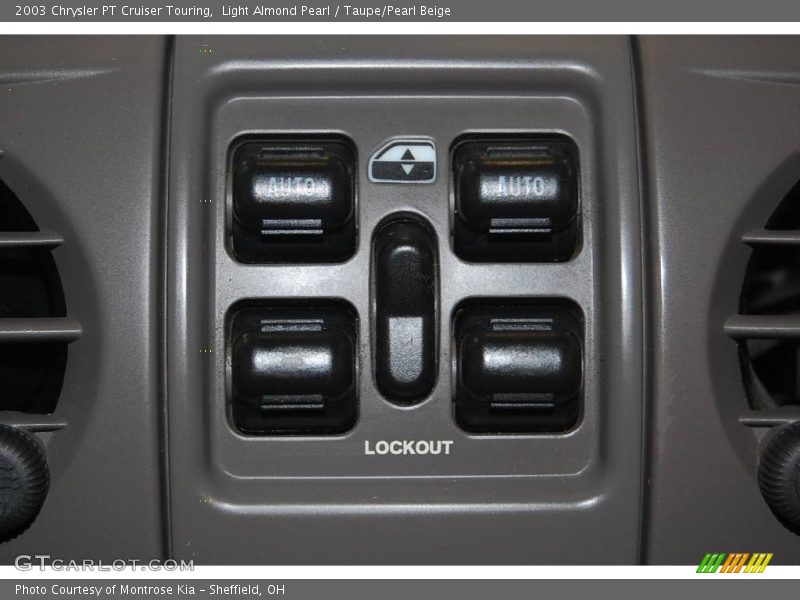 Light Almond Pearl / Taupe/Pearl Beige 2003 Chrysler PT Cruiser Touring