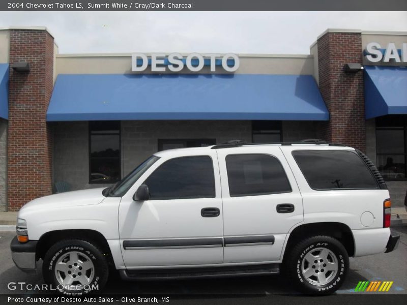 Summit White / Gray/Dark Charcoal 2004 Chevrolet Tahoe LS