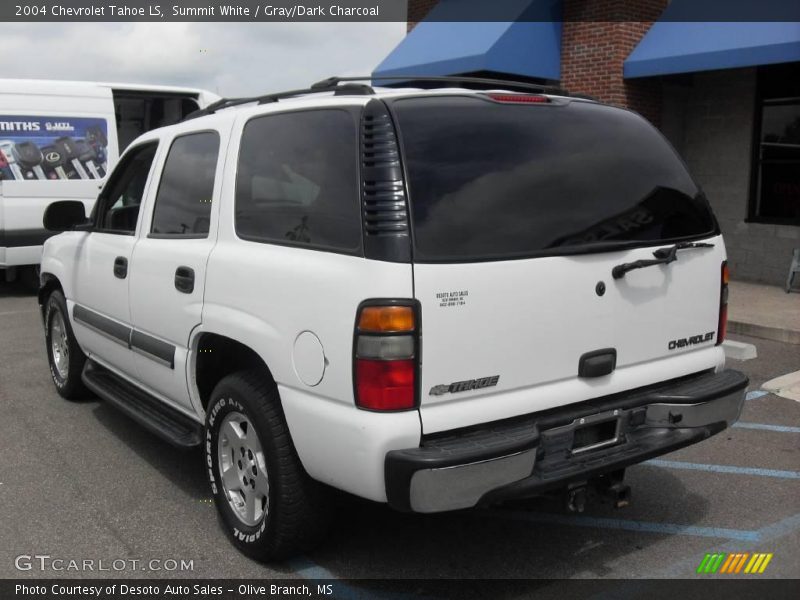Summit White / Gray/Dark Charcoal 2004 Chevrolet Tahoe LS
