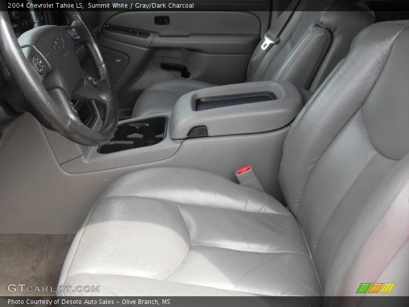 Summit White / Gray/Dark Charcoal 2004 Chevrolet Tahoe LS