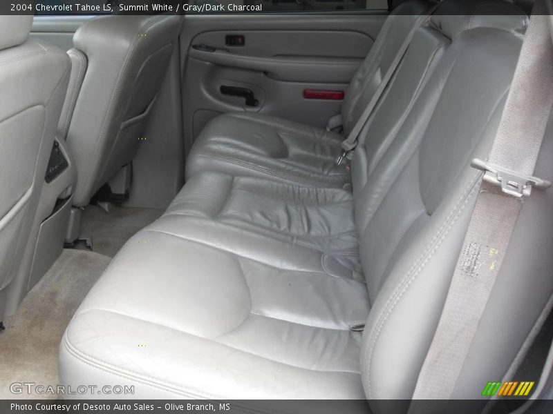 Summit White / Gray/Dark Charcoal 2004 Chevrolet Tahoe LS