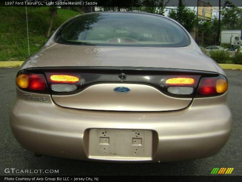 Light Saddle Metallic / Saddle 1997 Ford Taurus GL