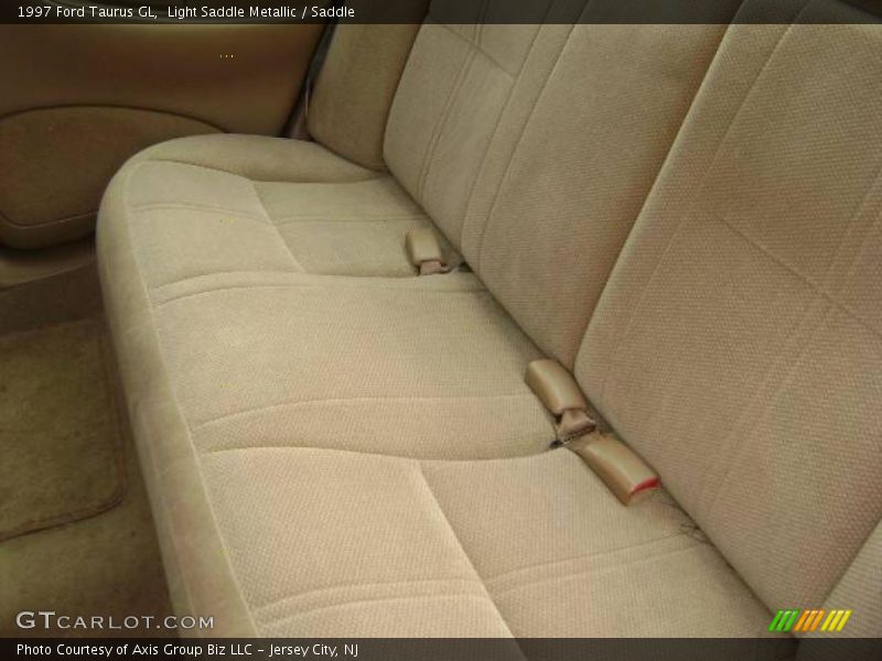 Light Saddle Metallic / Saddle 1997 Ford Taurus GL