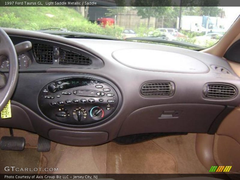 Light Saddle Metallic / Saddle 1997 Ford Taurus GL