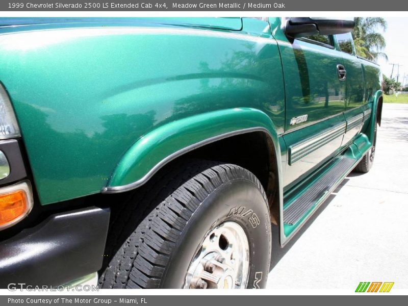 Meadow Green Metallic / Medium Oak 1999 Chevrolet Silverado 2500 LS Extended Cab 4x4