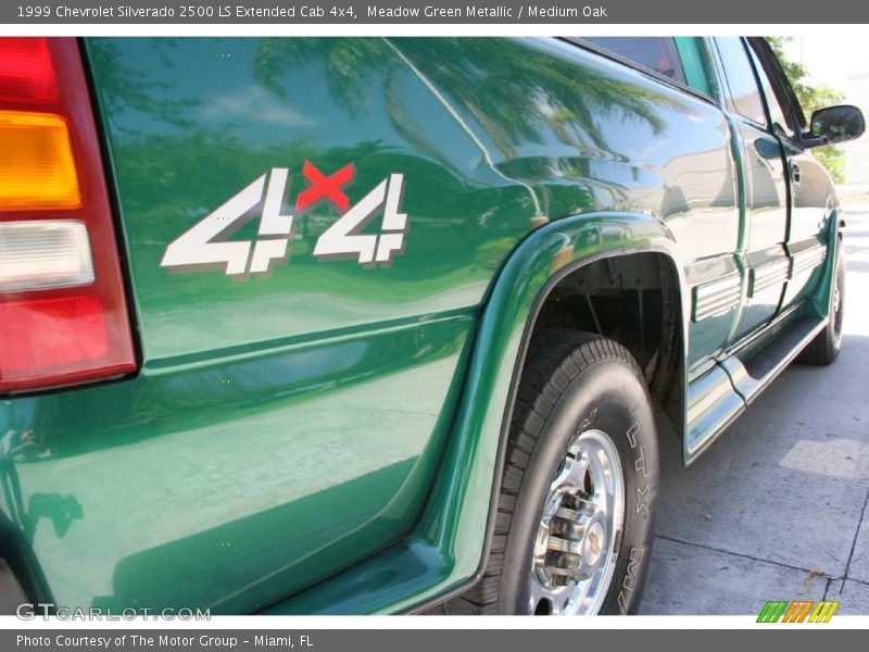 Meadow Green Metallic / Medium Oak 1999 Chevrolet Silverado 2500 LS Extended Cab 4x4