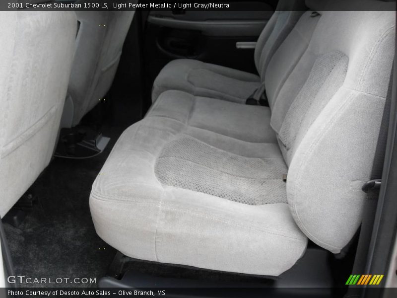 Light Pewter Metallic / Light Gray/Neutral 2001 Chevrolet Suburban 1500 LS