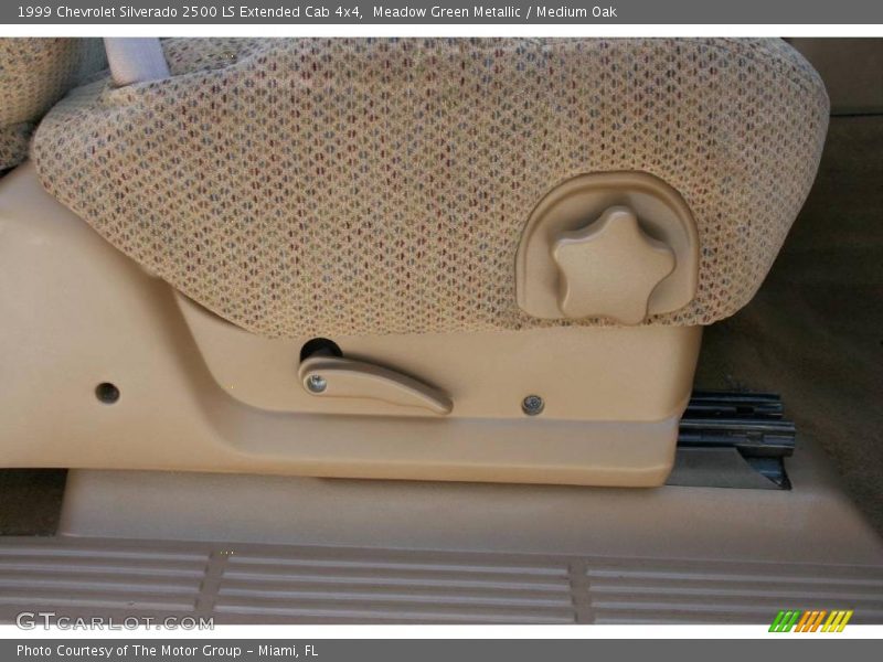 Meadow Green Metallic / Medium Oak 1999 Chevrolet Silverado 2500 LS Extended Cab 4x4