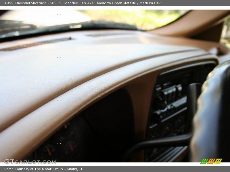 Meadow Green Metallic / Medium Oak 1999 Chevrolet Silverado 2500 LS Extended Cab 4x4