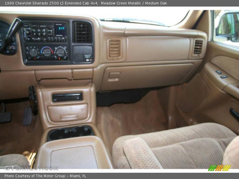 Meadow Green Metallic / Medium Oak 1999 Chevrolet Silverado 2500 LS Extended Cab 4x4