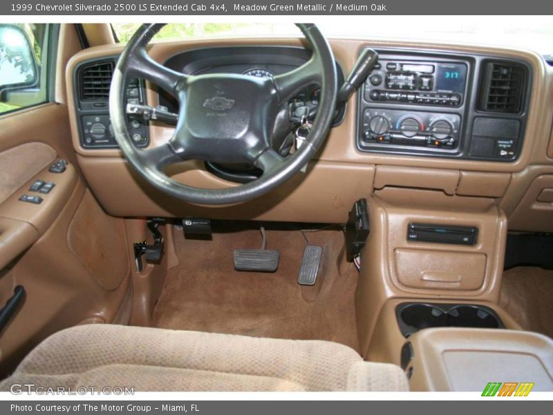 Meadow Green Metallic / Medium Oak 1999 Chevrolet Silverado 2500 LS Extended Cab 4x4