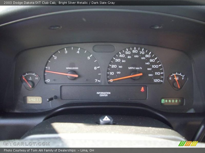 Bright Silver Metallic / Dark Slate Gray 2003 Dodge Dakota SXT Club Cab