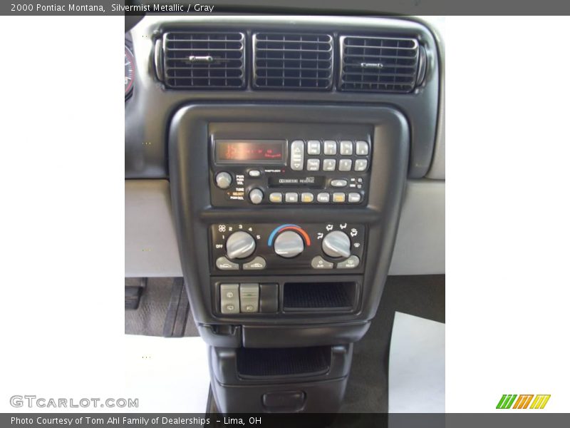 Silvermist Metallic / Gray 2000 Pontiac Montana