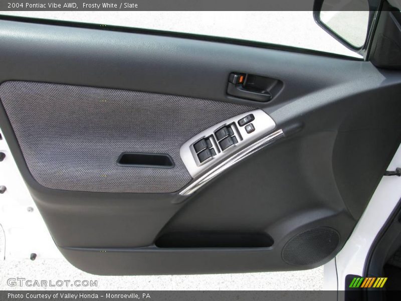 Frosty White / Slate 2004 Pontiac Vibe AWD