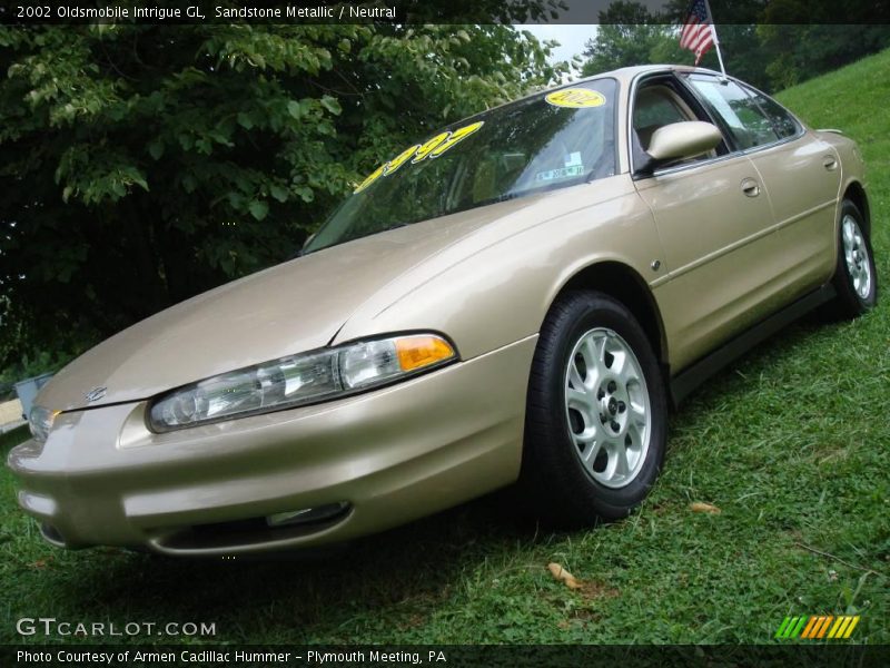 Sandstone Metallic / Neutral 2002 Oldsmobile Intrigue GL