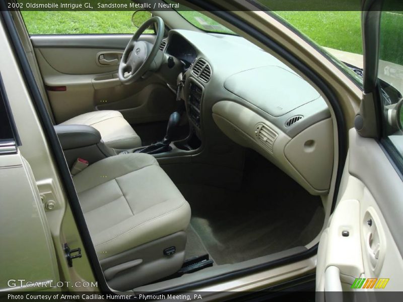Sandstone Metallic / Neutral 2002 Oldsmobile Intrigue GL