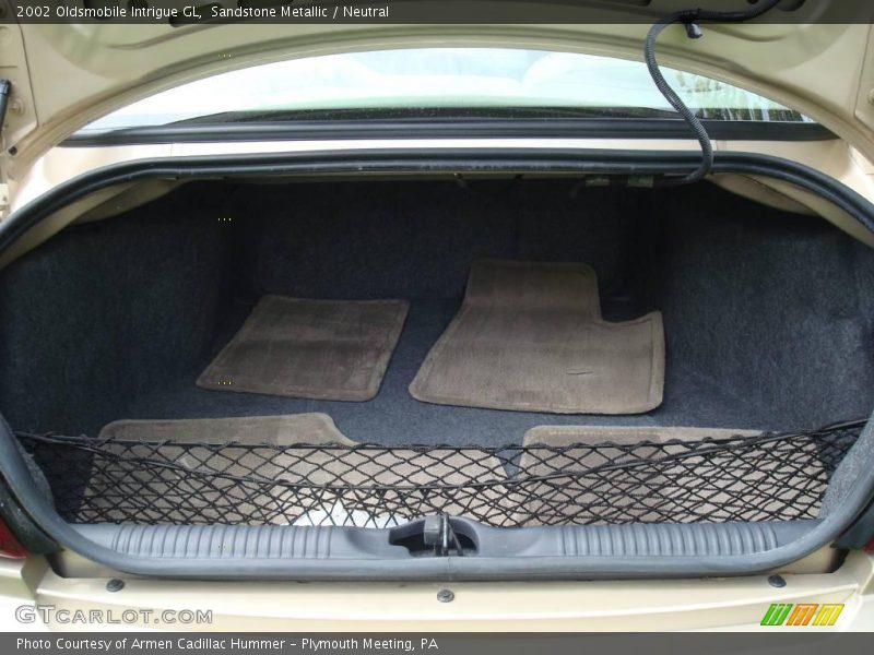 Sandstone Metallic / Neutral 2002 Oldsmobile Intrigue GL