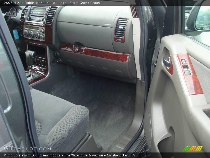 Storm Gray / Graphite 2007 Nissan Pathfinder SE Off-Road 4x4