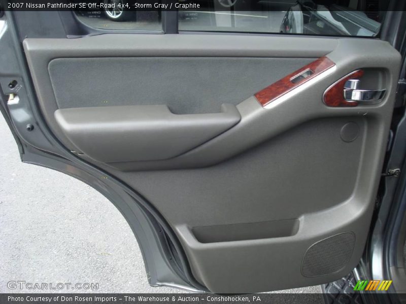 Storm Gray / Graphite 2007 Nissan Pathfinder SE Off-Road 4x4
