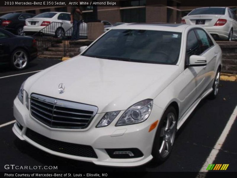 Arctic White / Almond Beige 2010 Mercedes-Benz E 350 Sedan