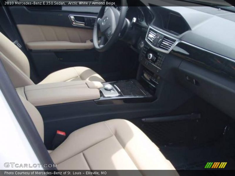Arctic White / Almond Beige 2010 Mercedes-Benz E 350 Sedan