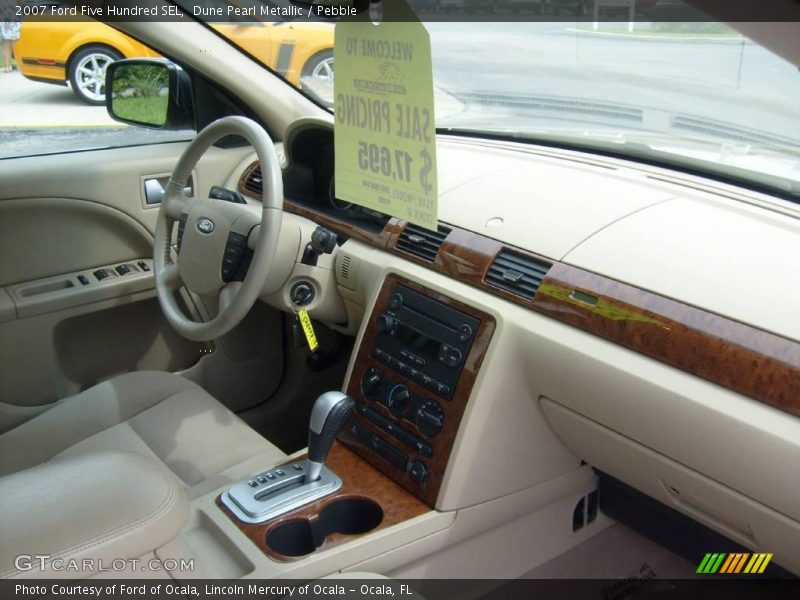 Dune Pearl Metallic / Pebble 2007 Ford Five Hundred SEL