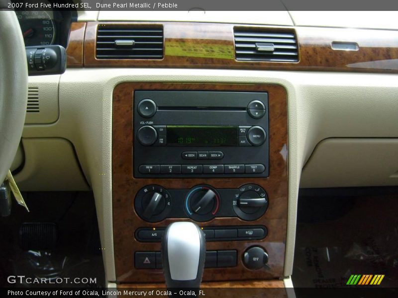 Dune Pearl Metallic / Pebble 2007 Ford Five Hundred SEL