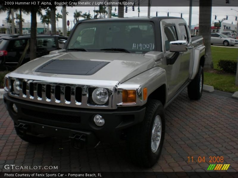 Boulder Gray Metallic / Light Cashmere/Ebony 2009 Hummer H3 T Alpha