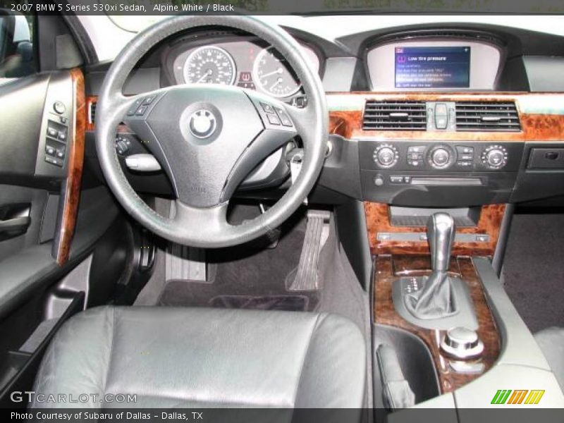 Alpine White / Black 2007 BMW 5 Series 530xi Sedan
