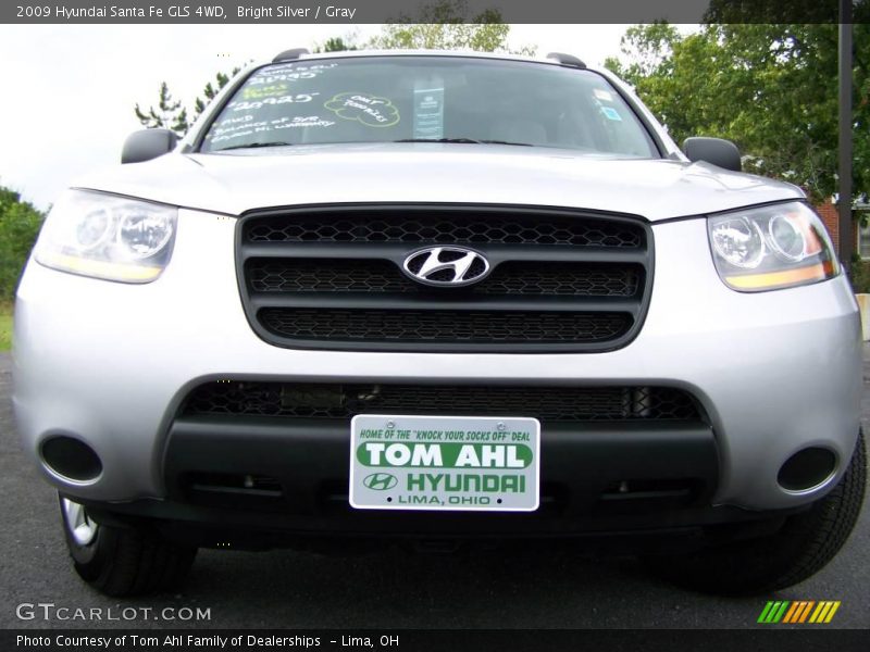 Bright Silver / Gray 2009 Hyundai Santa Fe GLS 4WD