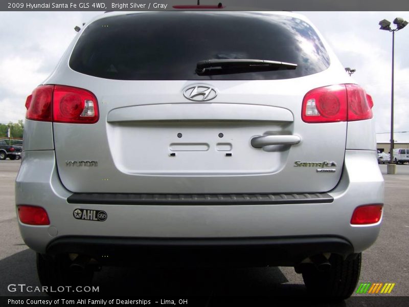 Bright Silver / Gray 2009 Hyundai Santa Fe GLS 4WD