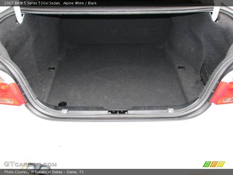 Alpine White / Black 2007 BMW 5 Series 530xi Sedan