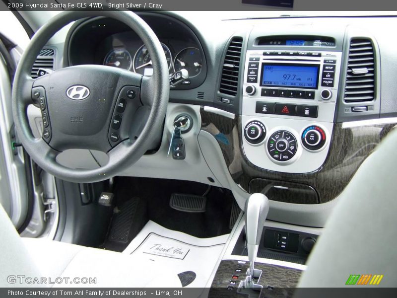 Bright Silver / Gray 2009 Hyundai Santa Fe GLS 4WD