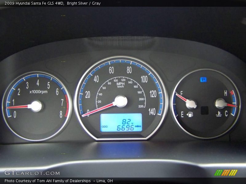Bright Silver / Gray 2009 Hyundai Santa Fe GLS 4WD