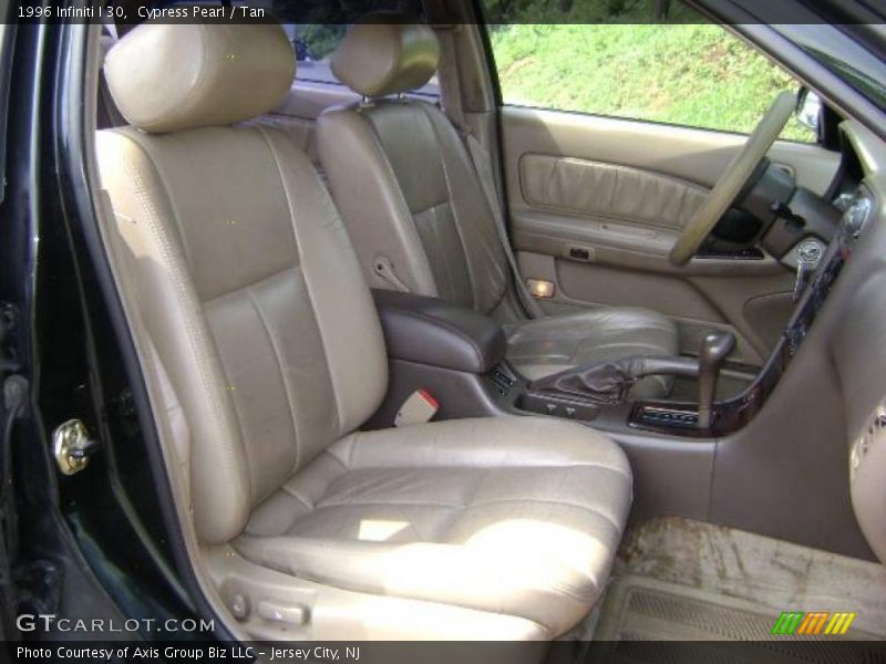 Cypress Pearl / Tan 1996 Infiniti I 30