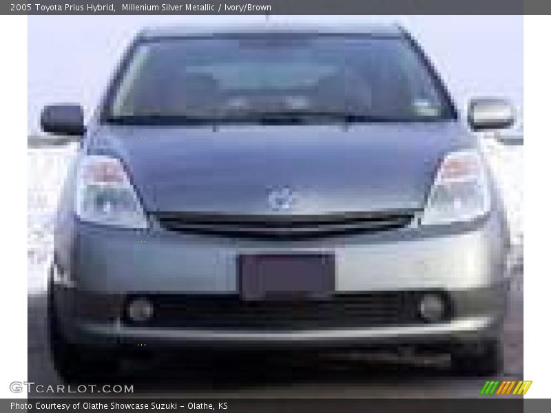 Millenium Silver Metallic / Ivory/Brown 2005 Toyota Prius Hybrid