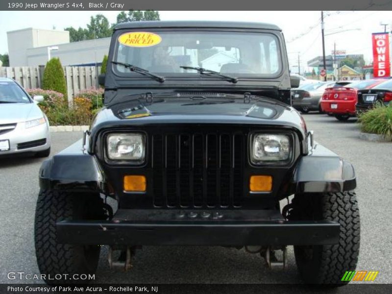 Black / Gray 1990 Jeep Wrangler S 4x4