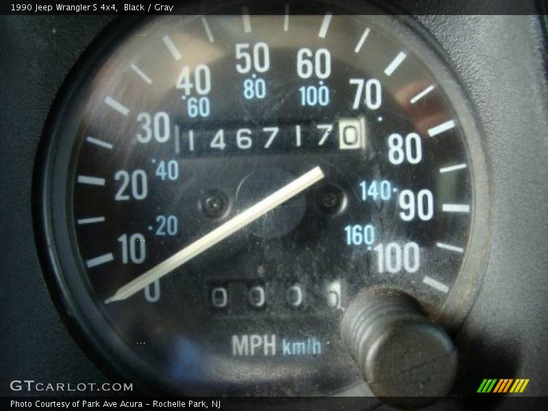 Black / Gray 1990 Jeep Wrangler S 4x4