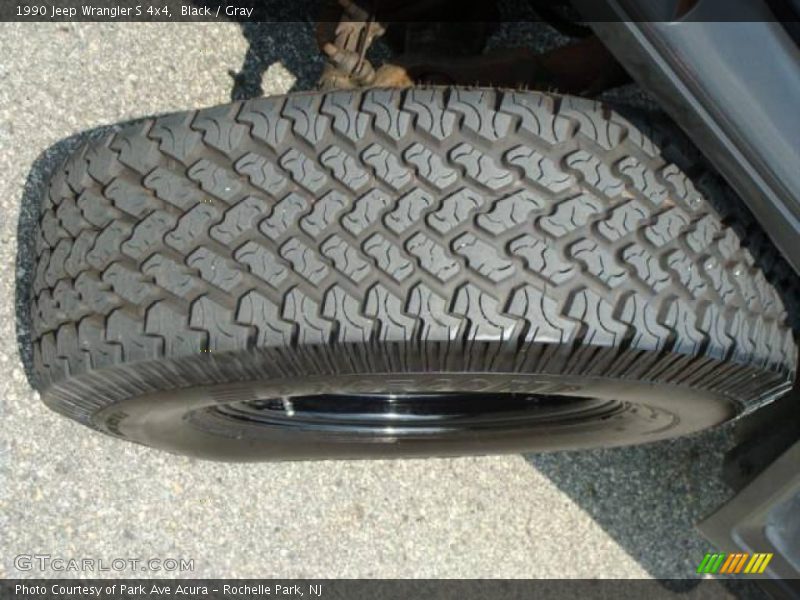 Black / Gray 1990 Jeep Wrangler S 4x4