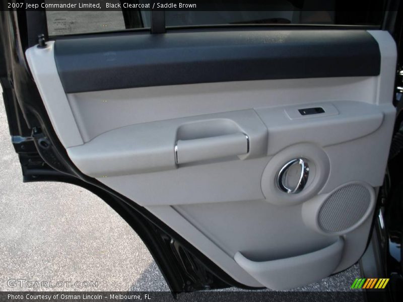 Black Clearcoat / Saddle Brown 2007 Jeep Commander Limited