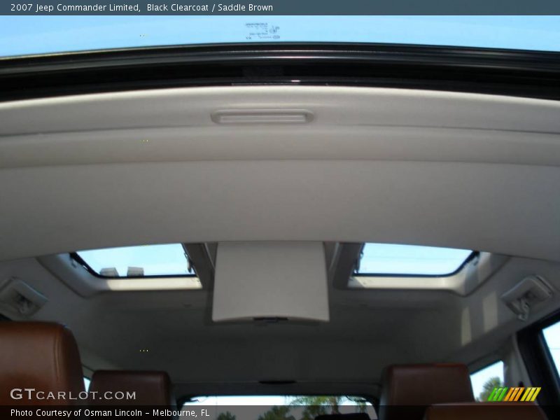 Black Clearcoat / Saddle Brown 2007 Jeep Commander Limited